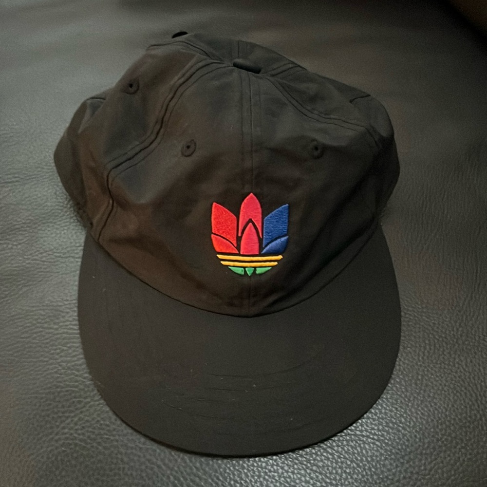 Adidas ADICOLOR  CAP NWT OFSL MENS